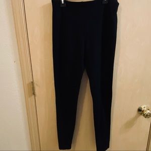 Lysse black ankle leggings, sewn front seam